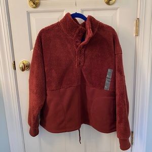 Burgundy Pull over sweater